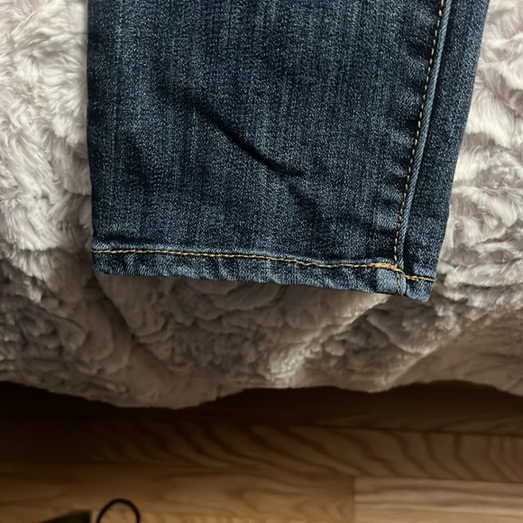 Gap Jeans - Picture 3 of 6